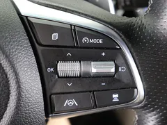 2022 Genesis G70 Gasoline 2.0T 2WD — фото 16