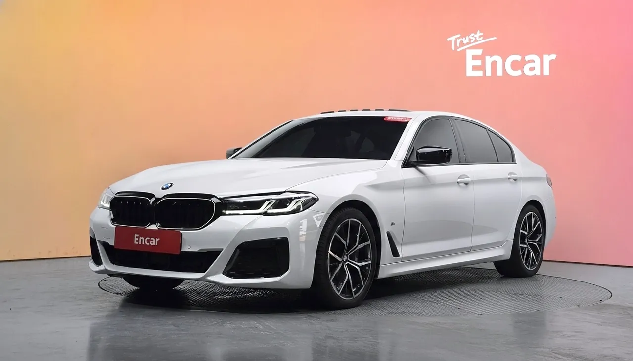 2023 BMW 5-Series 530i xDrive M Sport Package