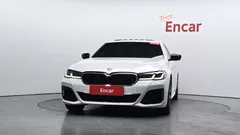 2023 BMW 5-Series 530i xDrive M Sport Package — фото 3