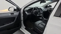 2022 Hyundai Sonata LPI Taxi, белый — фото 10