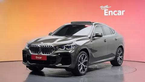 2022 BMW X6 xDrive40i M Sport