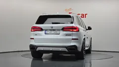 2023 BMW X5 M50i, белый — фото 4
