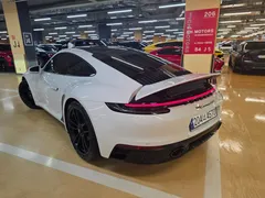 2023 Porsche 911 Carrera GTS — фото 4