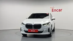 2023 BMW 2-Series 220i Advantage, белый — фото 3