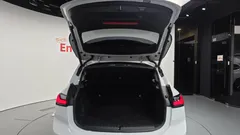 2023 BMW 2-Series 220i Advantage, белый — фото 20