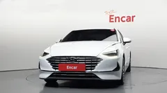 2023 Hyundai Sonata Premium Plus — фото 3