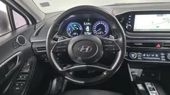 2023 Hyundai Sonata Premium Plus — фото 17