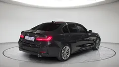 2022 BMW 3-Series 320e Luxury — фото 2