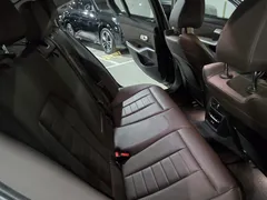 2022 BMW 3-Series 320e Luxury — фото 19