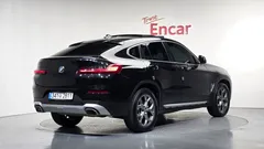 2023 BMW X4 xDrive20i xLine — фото 2
