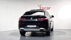 2023 BMW X4 xDrive20i xLine — фото 4