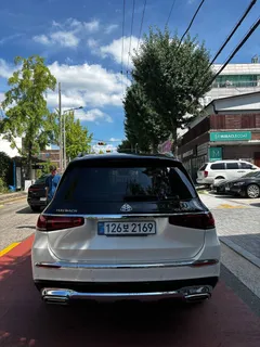 2023 Mercedes-Benz GLS-Class Maybach GLS600 4MATIC — фото 2