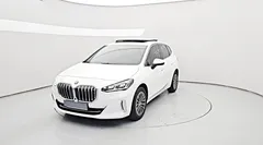 2024 BMW 2-Series 220i Luxury — фото 1