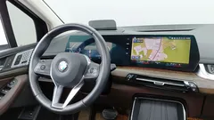 2024 BMW 2-Series 220i Luxury — фото 7