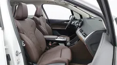2024 BMW 2-Series 220i Luxury — фото 9