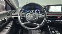 2022 Hyundai Sonata Premium Plus — фото 13