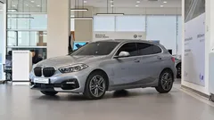 2023 BMW 1-Series 120i Sports — фото 12