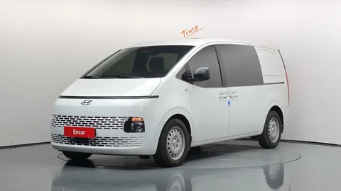 2023 Hyundai Staria Cargo 5-Seater