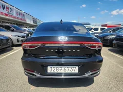 2022 Hyundai Grandeur 3.3 — фото 3
