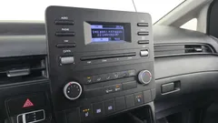 2022 Hyundai Staria Cargo 5-Seater — фото 16