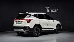 2023 Kia Seltos Gasoline 2.0 2WD, белый — фото 2
