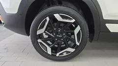 2023 Kia Seltos Gasoline 2.0 2WD, белый — фото 5