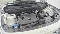 2023 Kia Seltos Gasoline 2.0 2WD, белый — фото 6