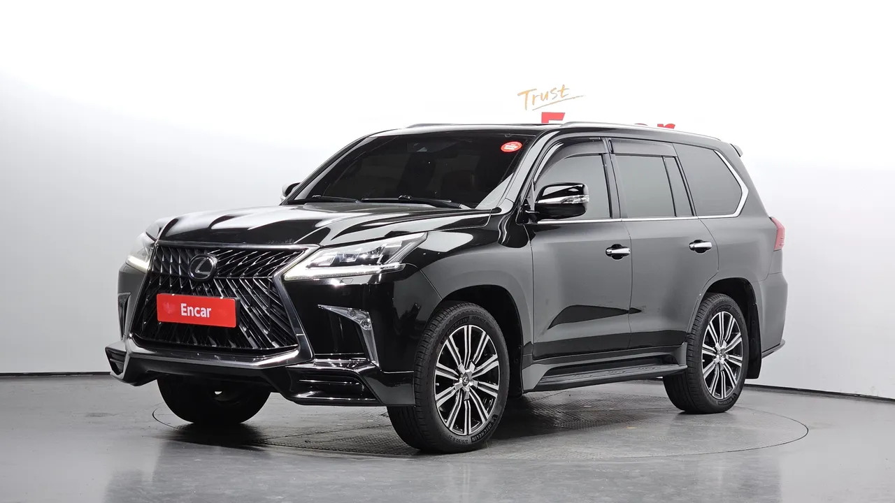 2019 Lexus LX 570