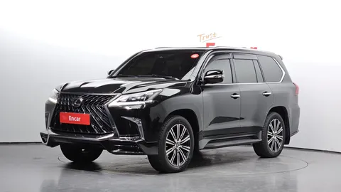 2019 Lexus LX 570