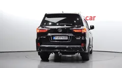 2019 Lexus LX 570 — фото 4