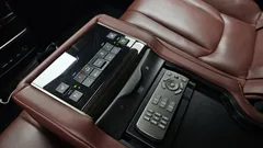 2019 Lexus LX 570 — фото 16