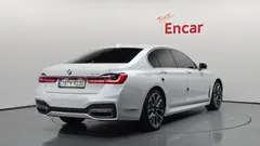 2022 BMW 7-Series 740i M Sport — фото 2