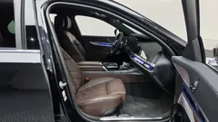 2023 BMW 7-Series 740i sDrive M Sport — фото 11