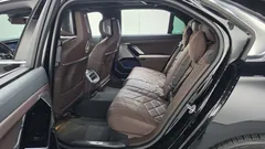 2023 BMW 7-Series 740i sDrive M Sport — фото 12