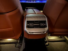 2023 BMW 7-Series 740i sDrive Design Pure Excellence — фото 17