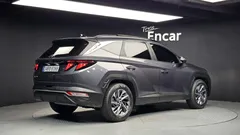 2022 Hyundai Tucson Premium 2WD — фото 2