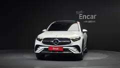 2023 Mercedes-Benz GLC-Class GLC300 4MATIC AMG Line — фото 3