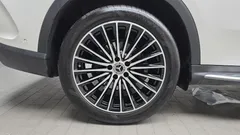 2023 Mercedes-Benz GLC-Class GLC300 4MATIC AMG Line — фото 5