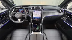 2023 Mercedes-Benz GLC-Class GLC300 4MATIC AMG Line — фото 7
