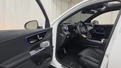2023 Mercedes-Benz GLC-Class GLC300 4MATIC AMG Line — фото 10