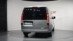2024 Hyundai Staria Cargo 3-Seater — фото 4