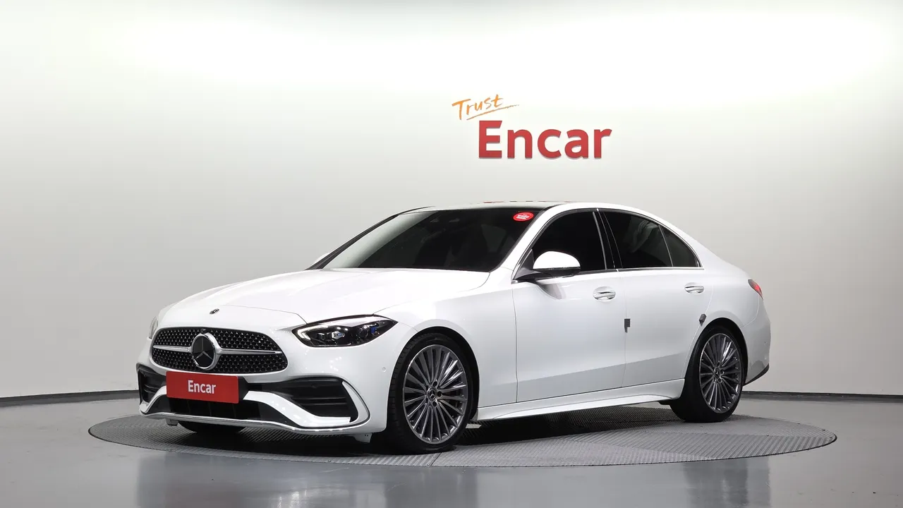 2023 Mercedes-Benz C-Class C300 4MATIC AMG Line