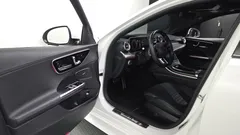 2023 Mercedes-Benz C-Class C300 4MATIC AMG Line — фото 10
