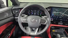 2024 Lexus NX F-Sport, зелёный — фото 13