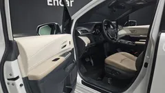 2022 Toyota Sienna 2.5 Hybrid 2WD — фото 10