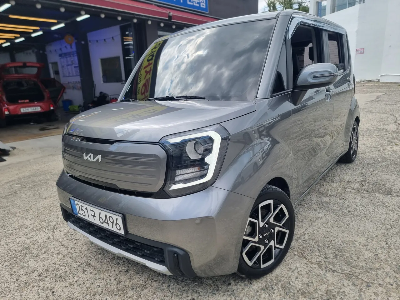 2023 Kia Ray Signature