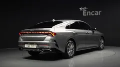 2023 Kia K5 Prestige — фото 2