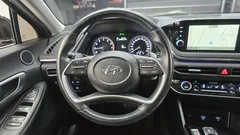 2022 Hyundai Sonata 2.0 — фото 17