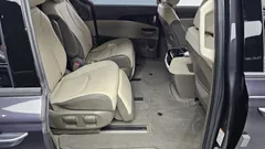 2023 Kia Carnival Diesel 7-Seater Noblesse — фото 12