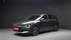 2022 Kia Niro Prestige, серый — фото 1